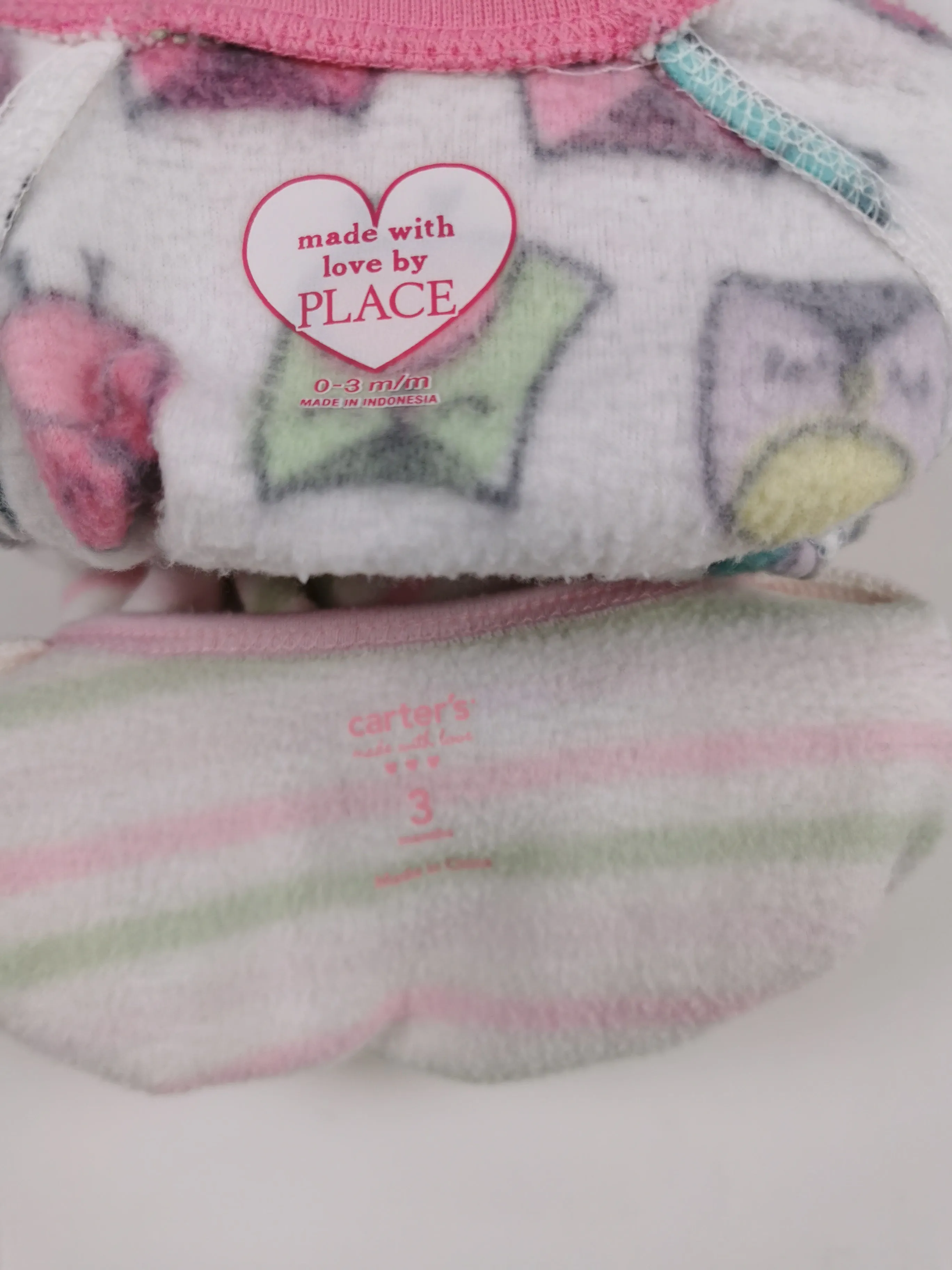 BABY GIRL SIZE 0/3 MONTHS - 2 Pack Fleece Footed Onesies EUC B16