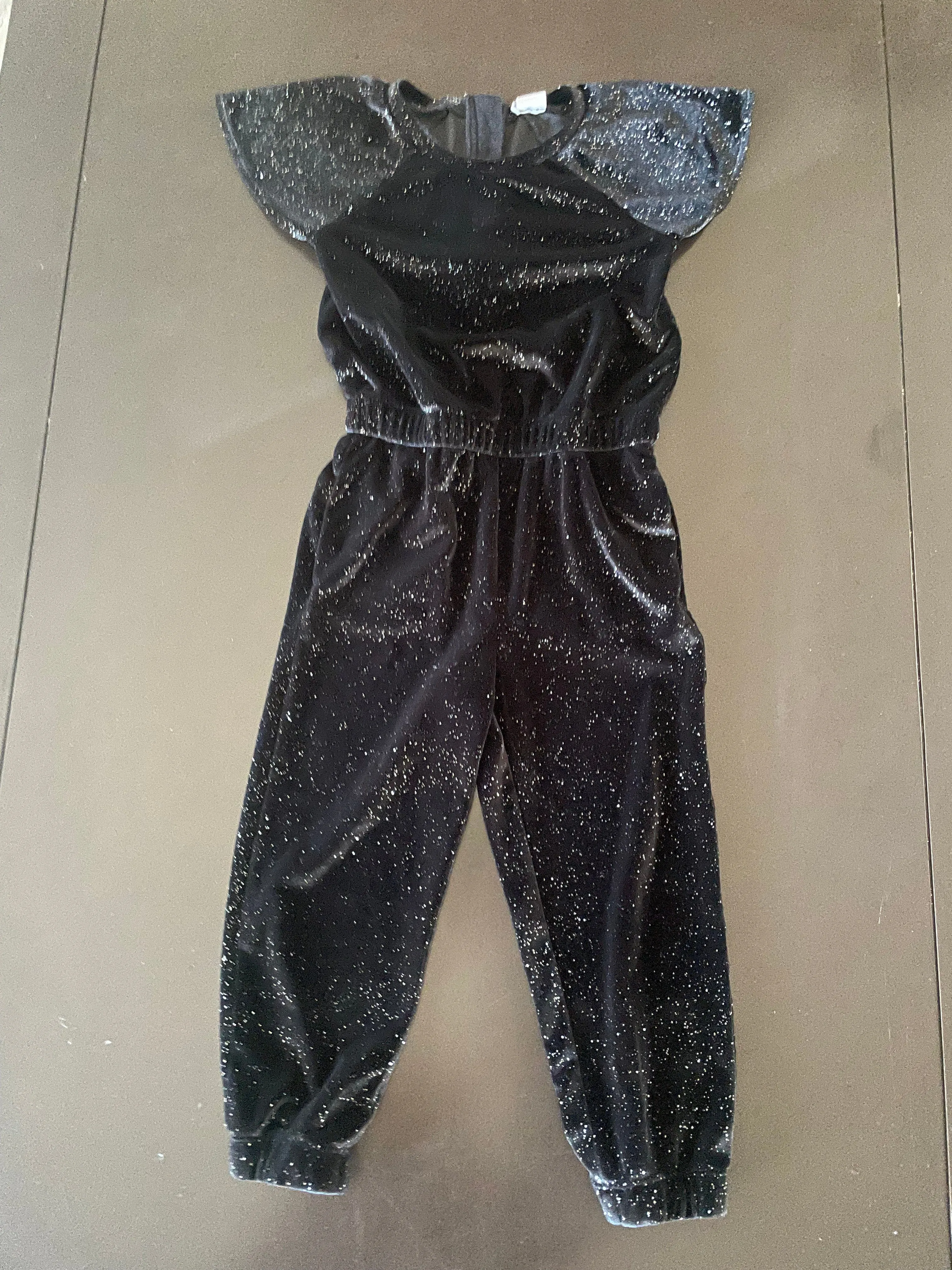 Black Velvet, Gap girls romper, size 3, Kids 3T