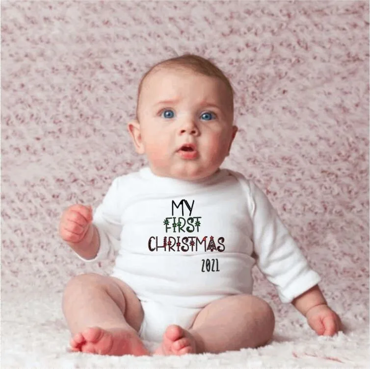 CustomBabyOnesie, UnisexOnesie, PersonalizedOnesie, Christmas/Spanish, LastName or FirstNameOnesie, BabyAnnouncementOnesie, Short/LongSleeve
