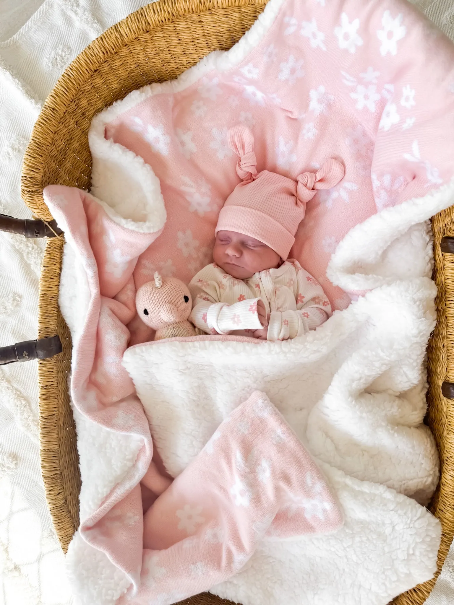 Double Knot Beanie | Baby Pink Rib