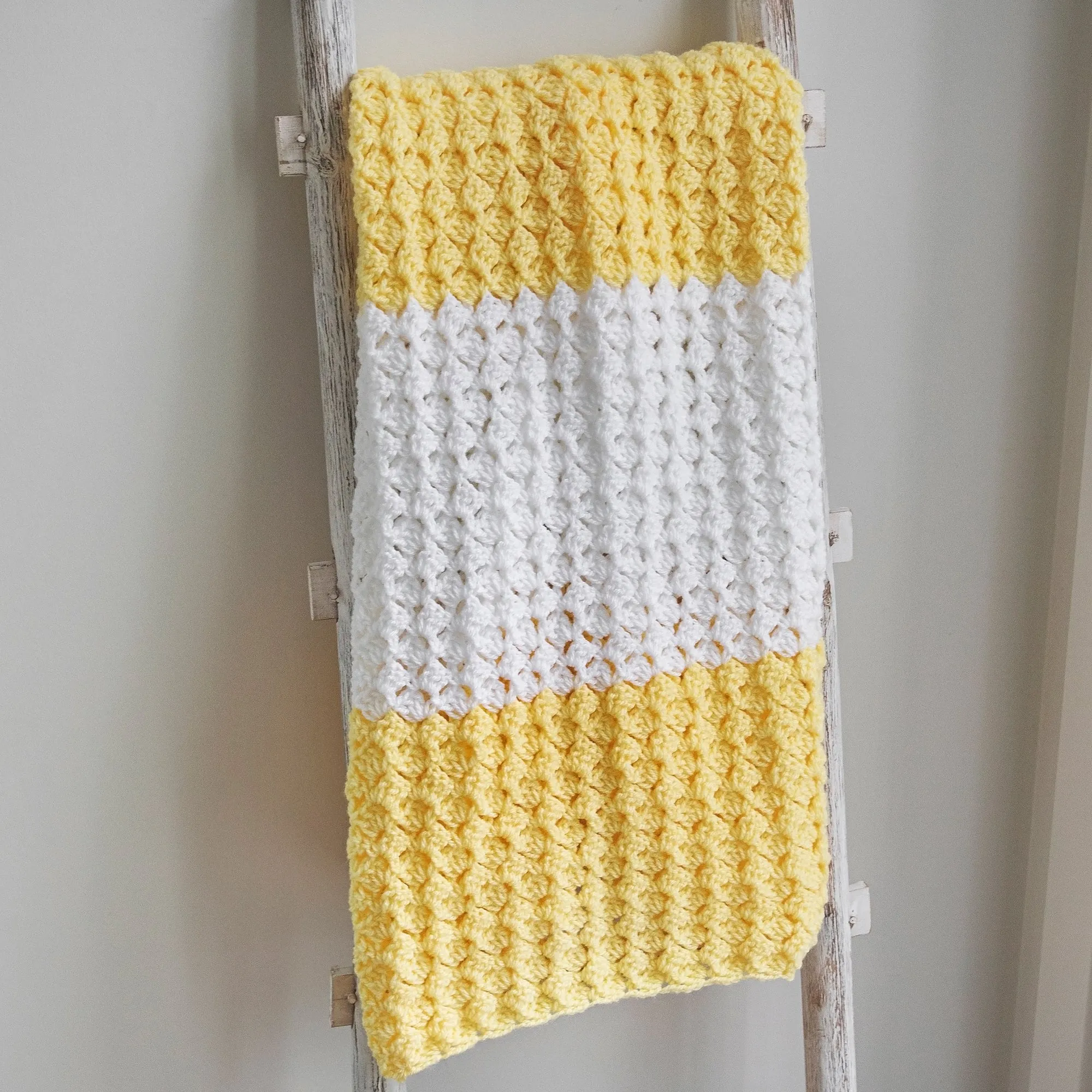 Hello Sunshine Crochet Baby Blanket