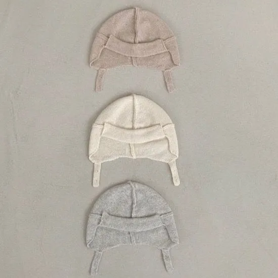 Knitted Bonnet (Two Colours)