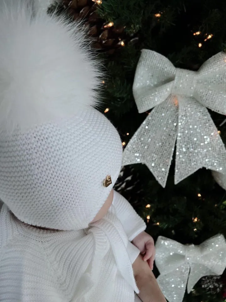 MI LOVES SIGNATURE Luxurious knitted Pompom hat with Fox fur pompom(ALL COLOURS)
