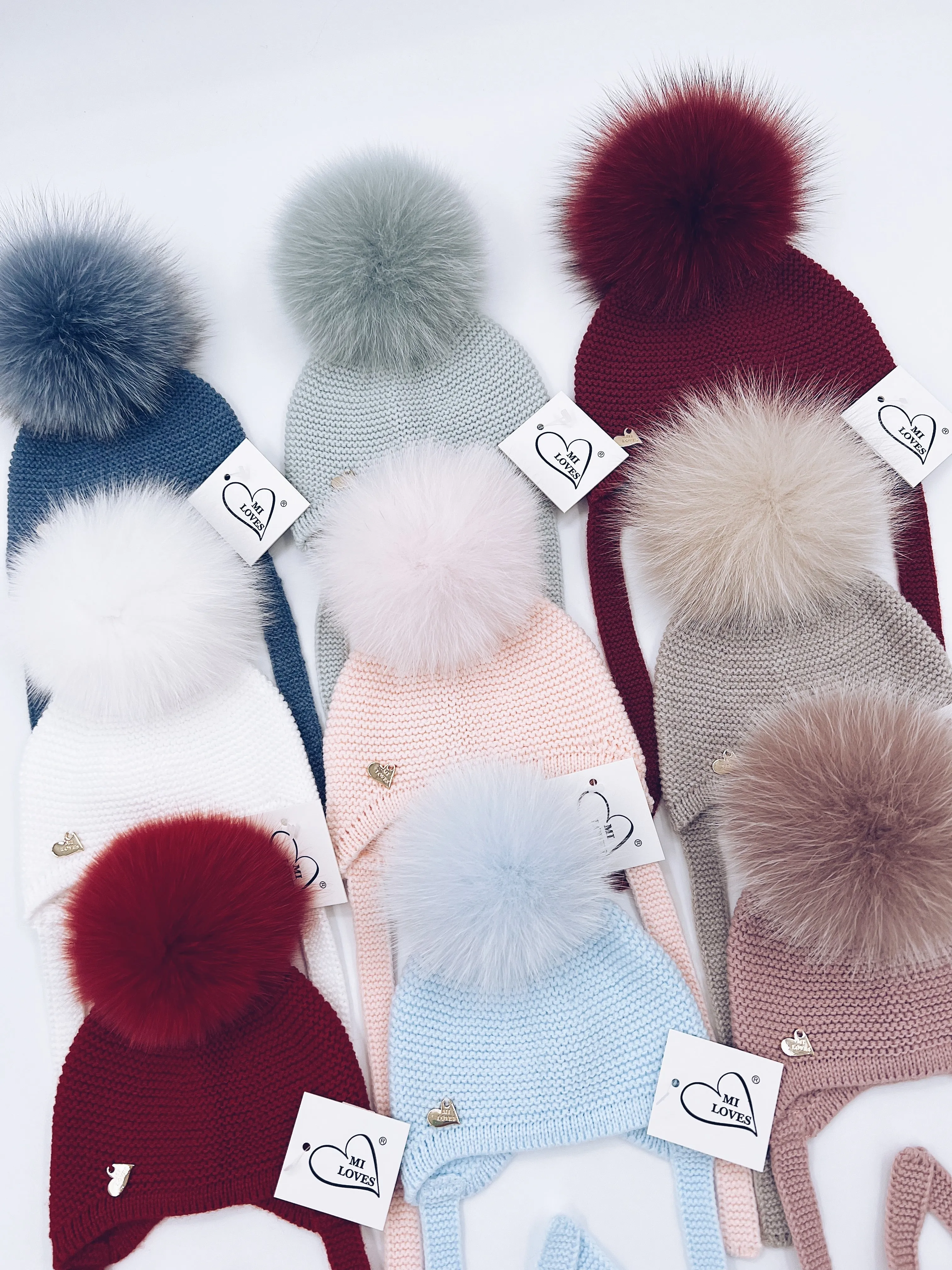 MI LOVES SIGNATURE Luxurious knitted Pompom hat with Fox fur pompom(ALL COLOURS)