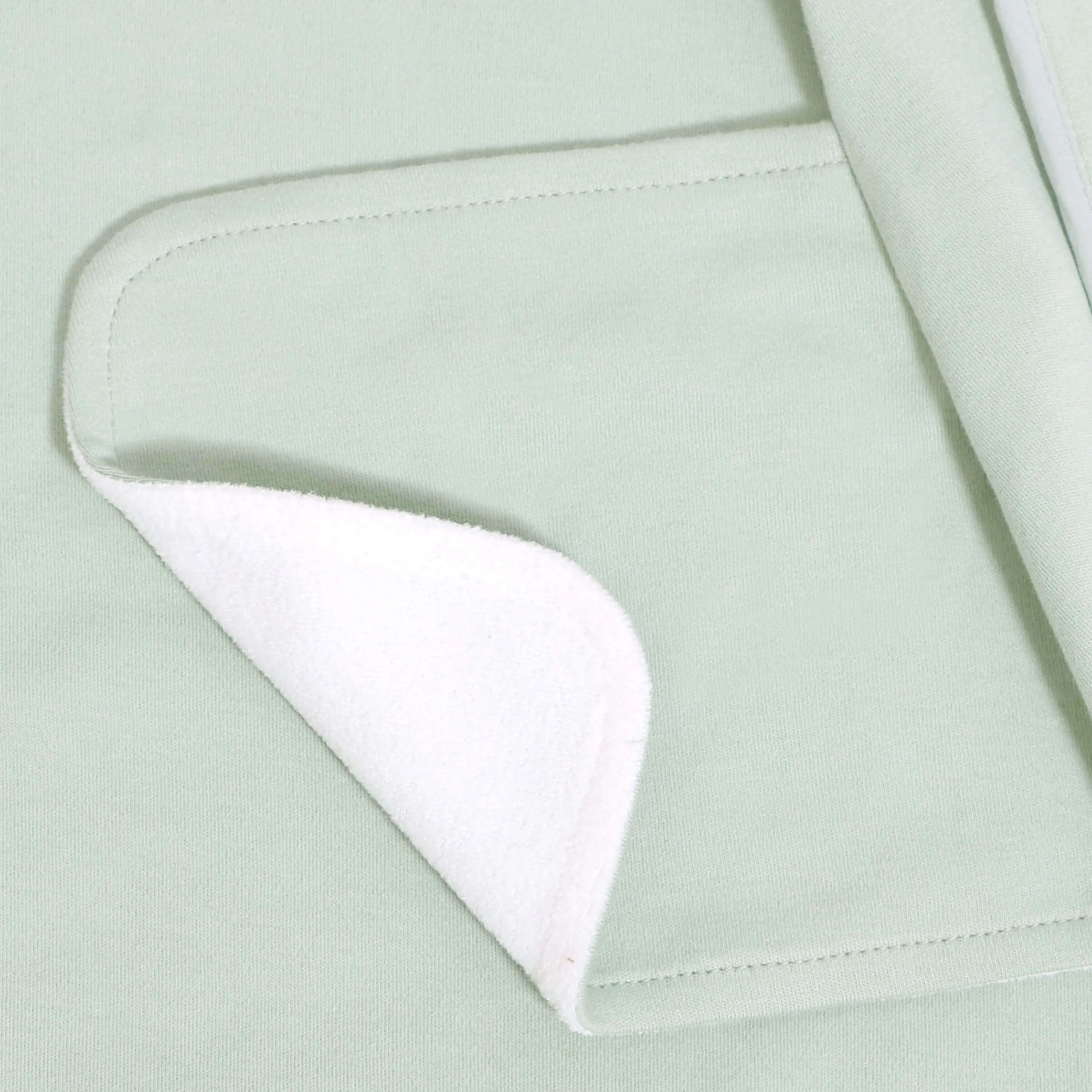 Organic Cotton Newborn Velcro Swaddle 0.5 TOG - Pea Green