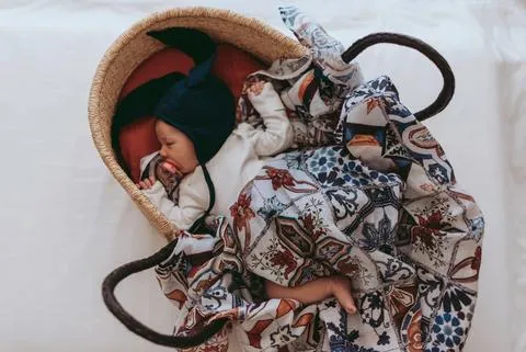 Pop Ya Tot - Tori's Tile - 100% Organic Cotton Swaddle