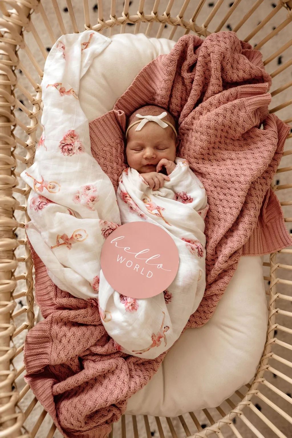 Rosa Pink Diamond Knit Blanket