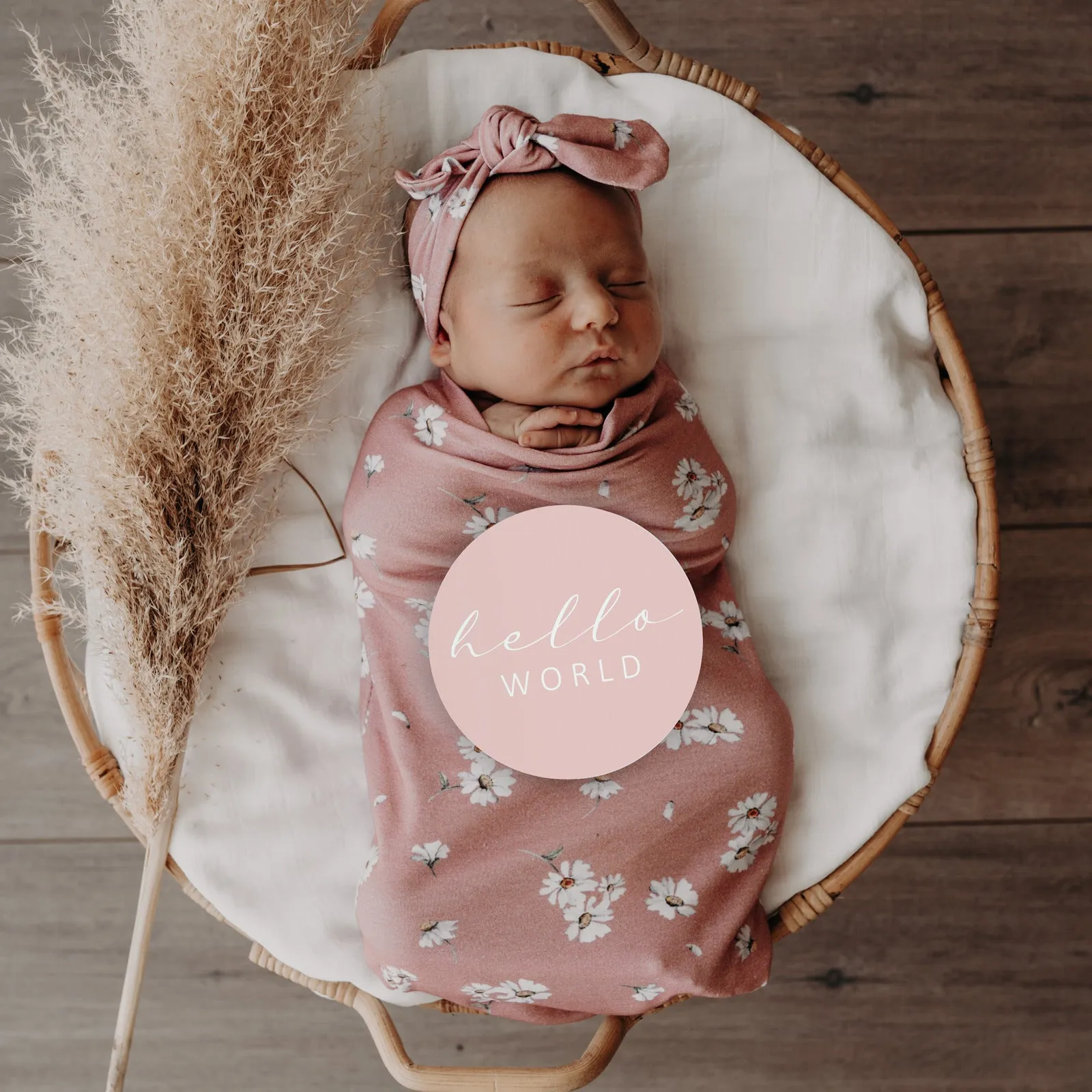 Snuggle Hunny Kids - Daisy Snuggle Swaddle & TopKnot Set
