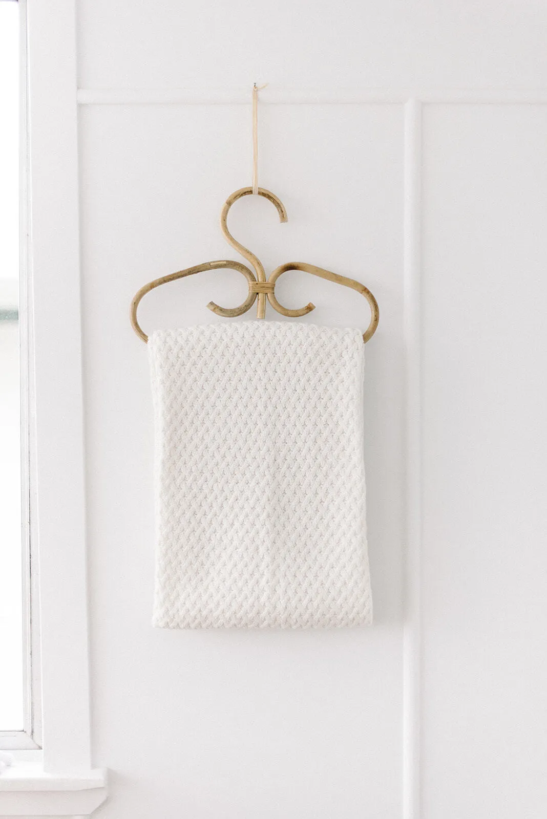 Snuggle Hunny - Organic Diamond Knit Baby Blanket - White