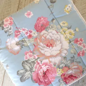 Tilly & Otto Blowsy Blue Couture Cot Quilt