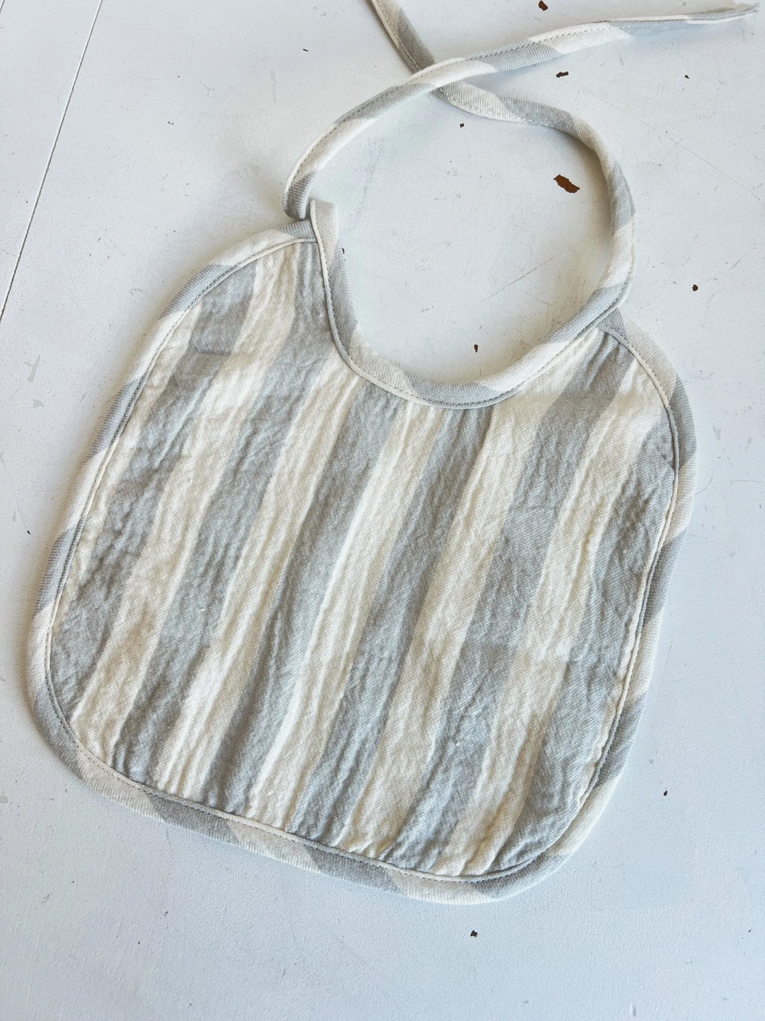 Woven Tie Bib